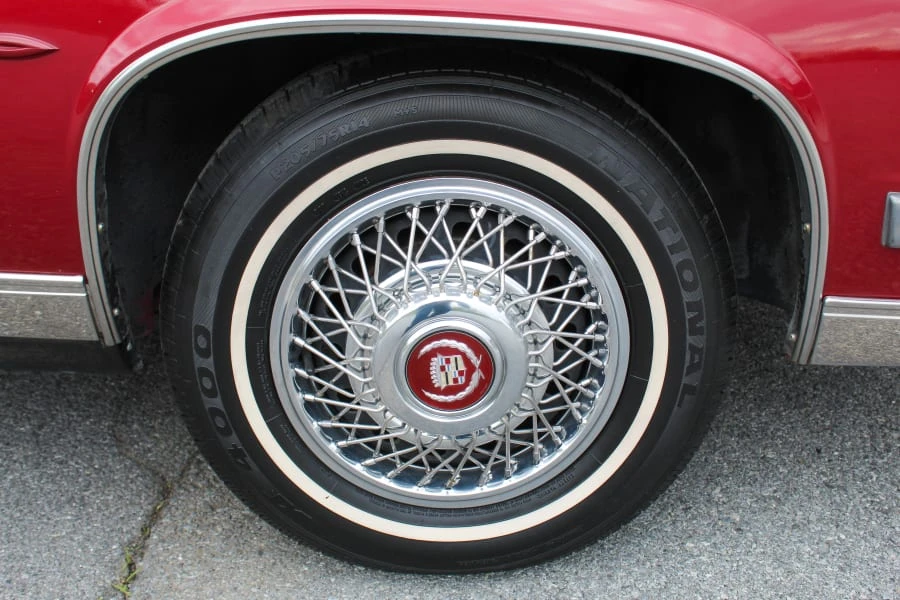 1987 Cadillac DeVille 6th Gen - Image 27 of 31
