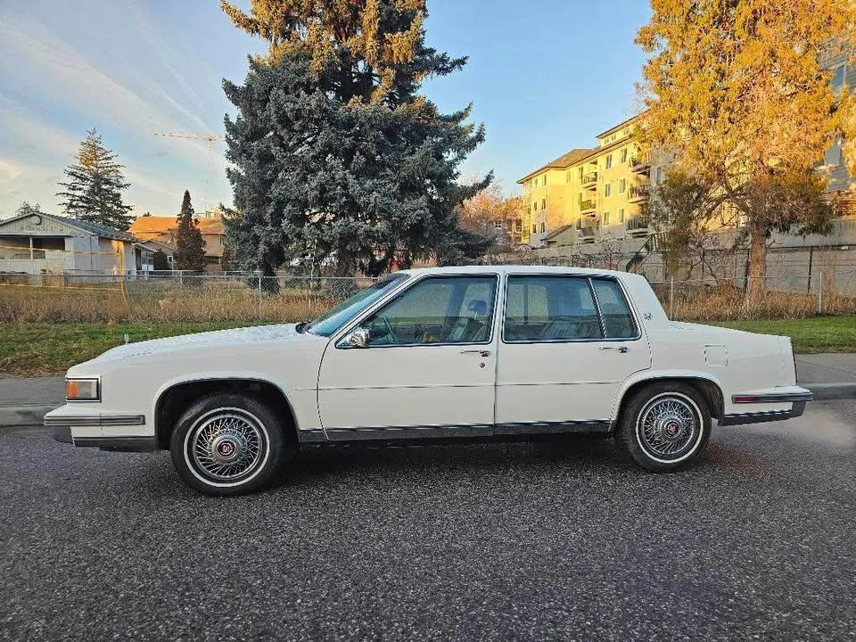 1987 Cadillac DeVille 6th Gen - Image 2 of 7