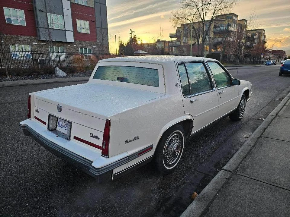 1987 Cadillac DeVille 6th Gen - Image 5 of 7