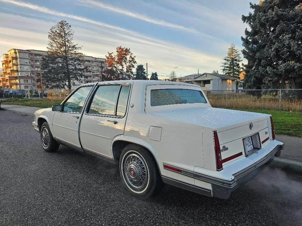 1987 Cadillac DeVille 6th Gen - Image 3 of 7
