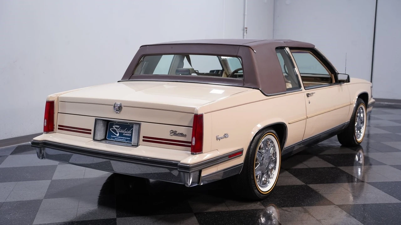 1987 Cadillac DeVille 6th Gen - Image 11 of 12