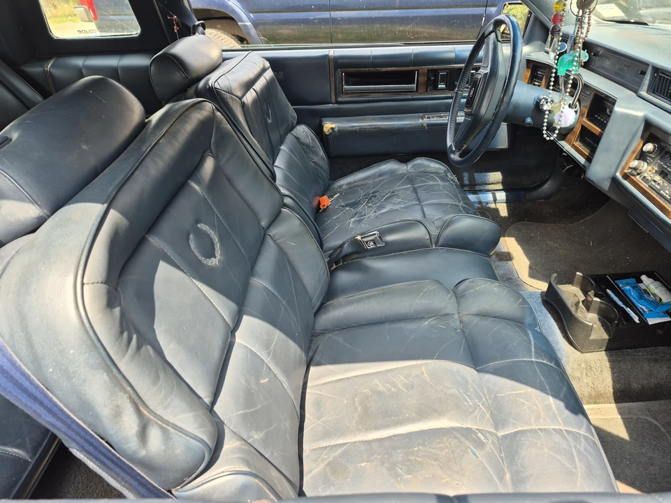 1987 Cadillac DeVille 6th Gen - Image 8 of 11