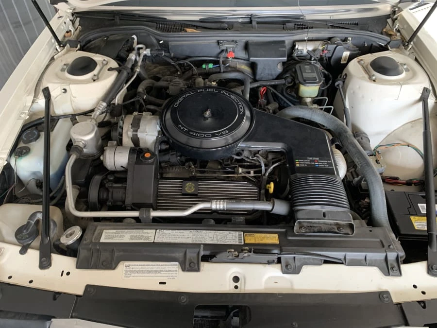 1987 Cadillac DeVille 6th Gen - Image 7 of 12