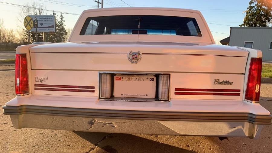 1987 Cadillac DeVille 6th Gen - Image 10 of 12