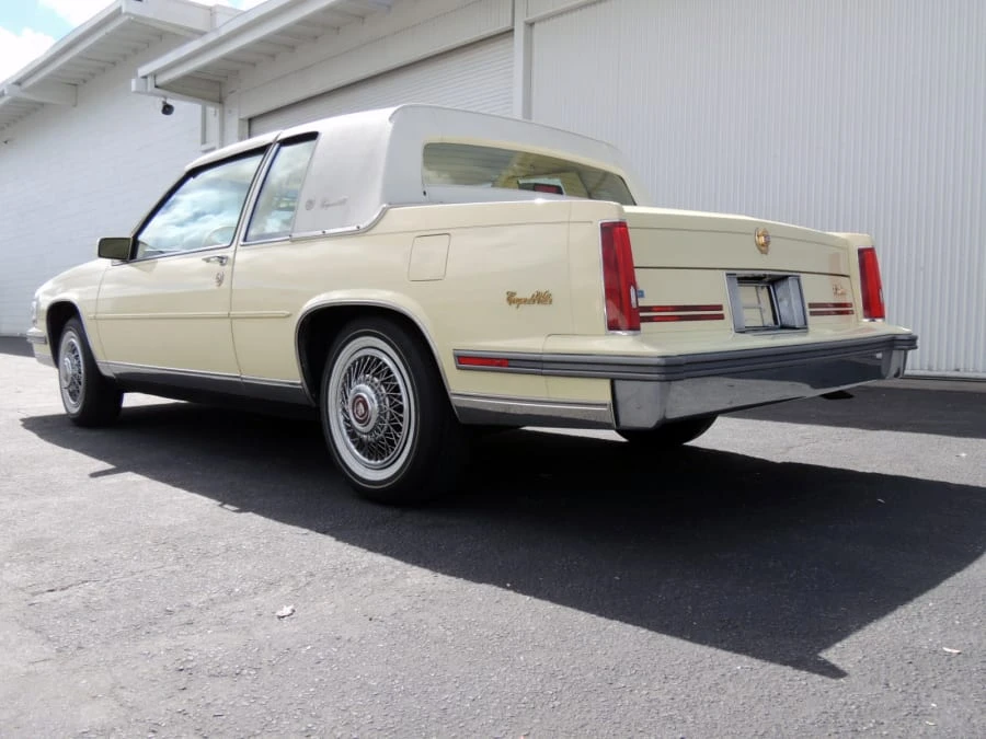 1987 Cadillac DeVille 6th Gen - Image 3 of 7