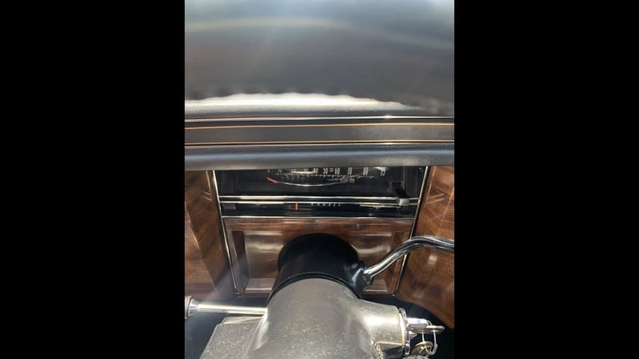 1987 Cadillac Fleetwood - Image 26 of 31