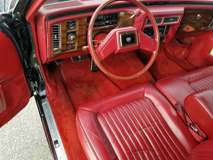1987 Cadillac Fleetwood - Image 2 of 9