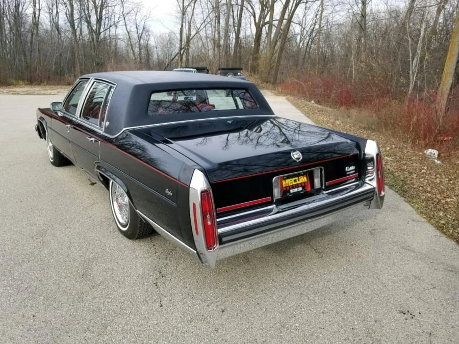 1987 Cadillac Fleetwood - Image 7 of 9