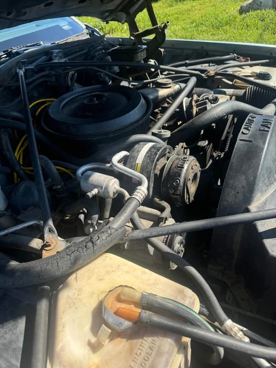 1987 Cadillac Fleetwood - Image 10 of 10