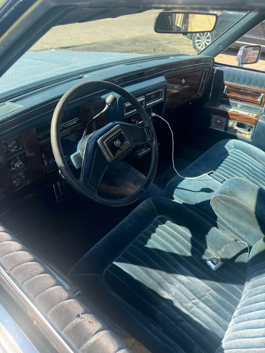 1987 Cadillac Fleetwood - Image 8 of 10