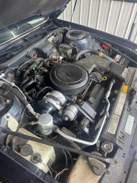 1987 Cadillac Fleetwood - Image 7 of 12