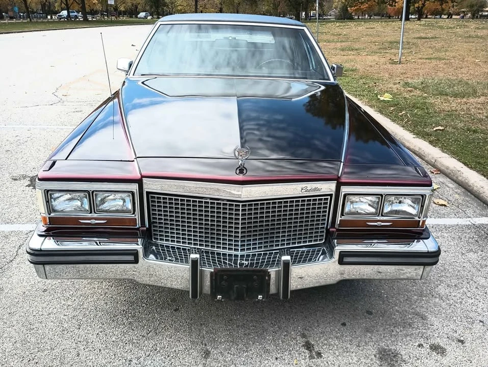 1987 Cadillac Brougham - Image 3 of 9