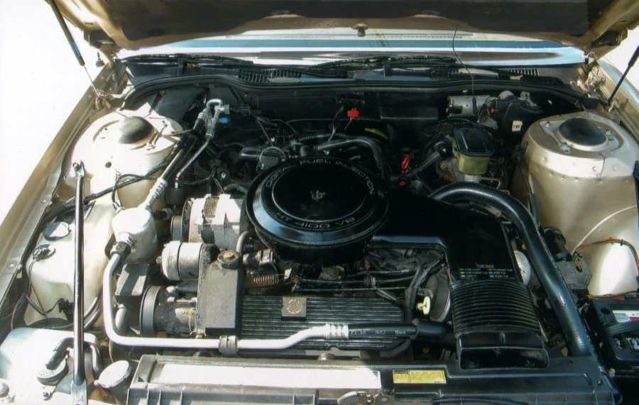 1987 Cadillac DeVille 6th Gen - Image 6 of 7