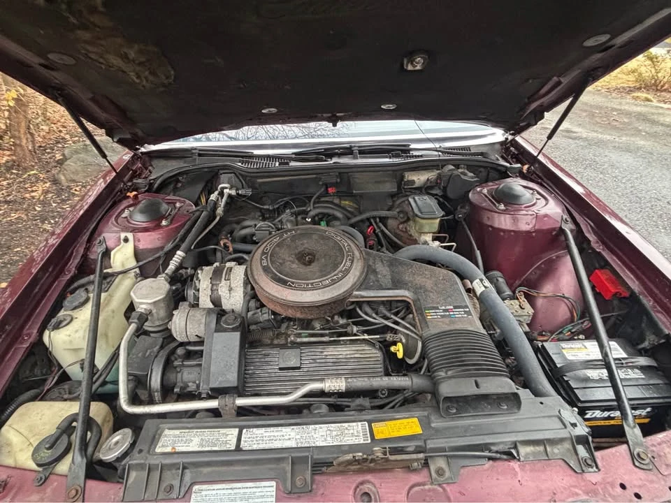 1987 Cadillac DeVille 6th Gen - Image 5 of 6