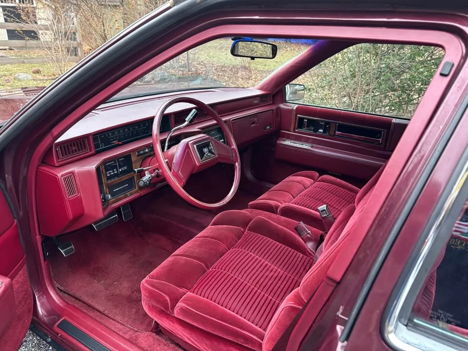 1987 Cadillac DeVille 6th Gen - Image 3 of 6
