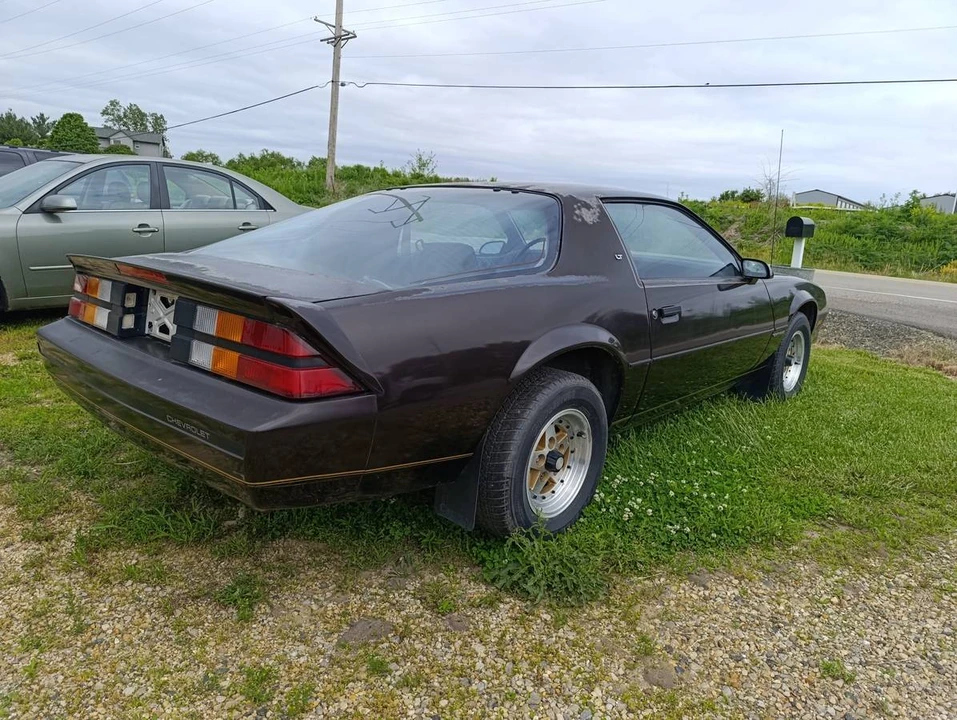 1987 Chevrolet Camaro 3rd Gen - Image 3 of 11