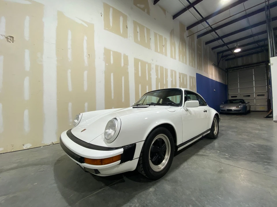 1987 Porsche 911 Carrera 3.2 - Image 7 of 31