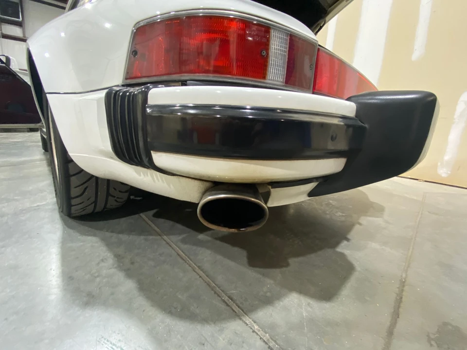 1987 Porsche 911 Carrera 3.2 - Image 18 of 31