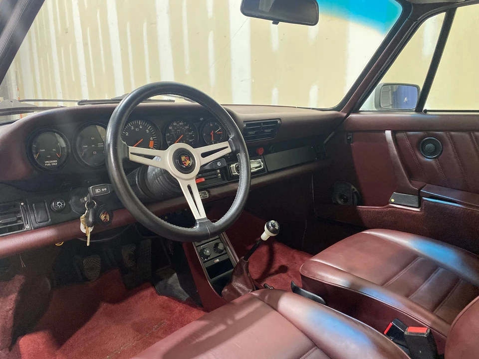 1987 Porsche 911 Carrera 3.2 - Image 28 of 31