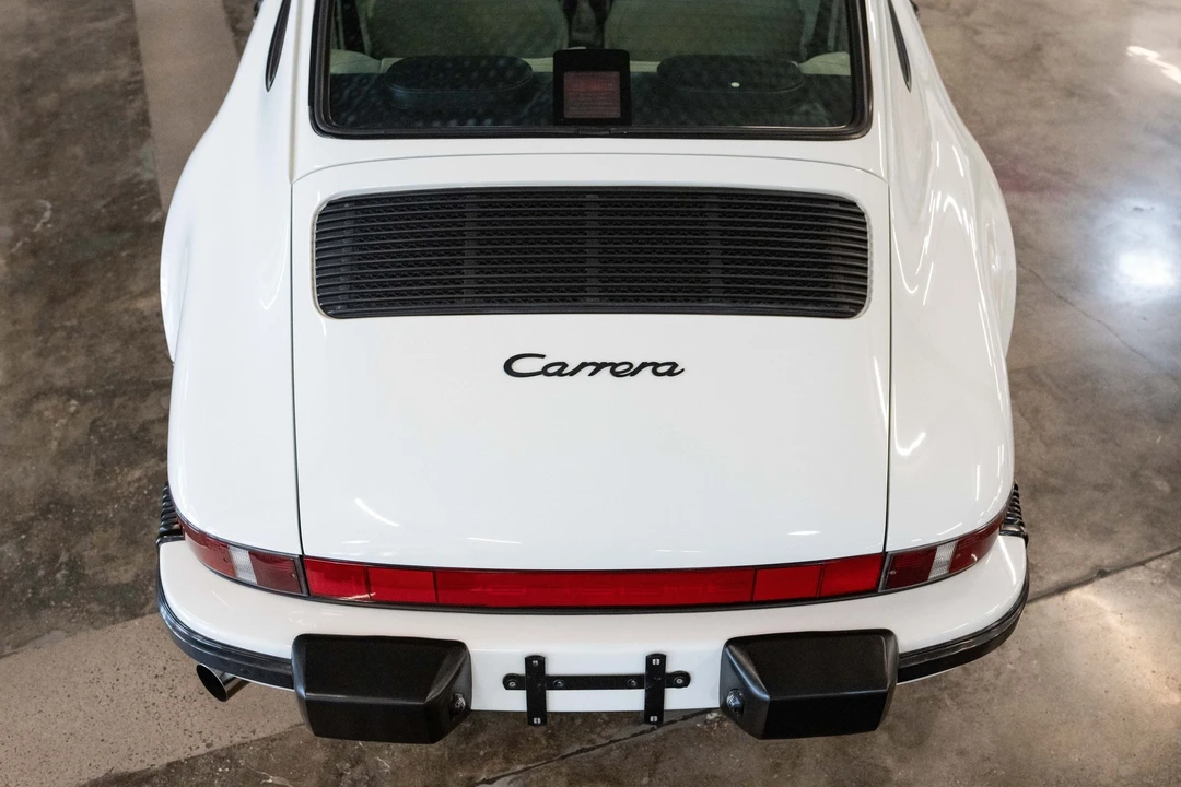 1987 Porsche 911 Carrera 3.2 - Image 17 of 31