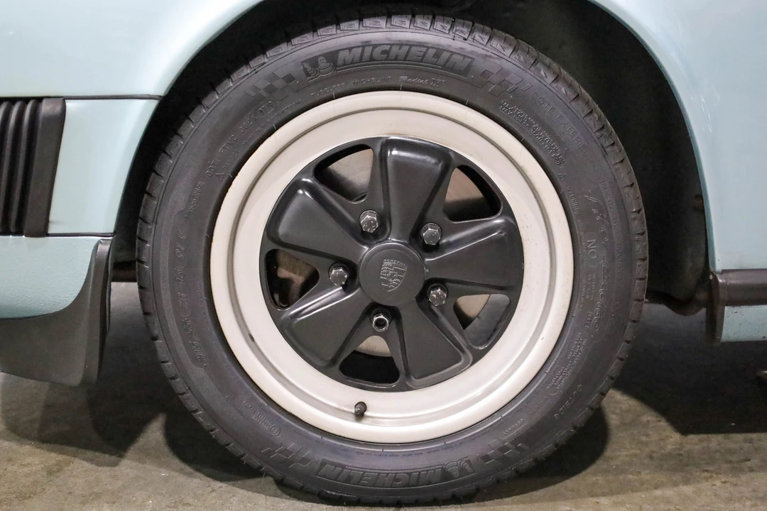 1987 Porsche 911 Carrera 3.2 - Image 20 of 31