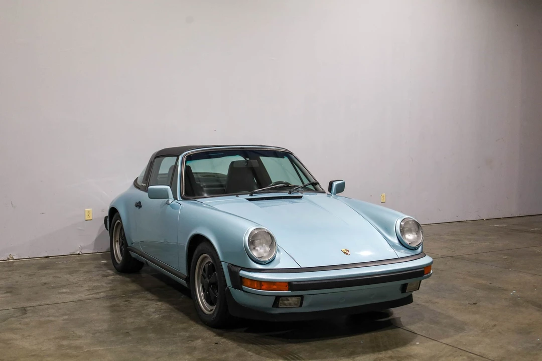 1987 Porsche 911 Carrera 3.2 - Image 4 of 31