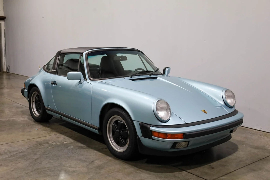 1987 Porsche 911 Carrera 3.2 - Image 7 of 31