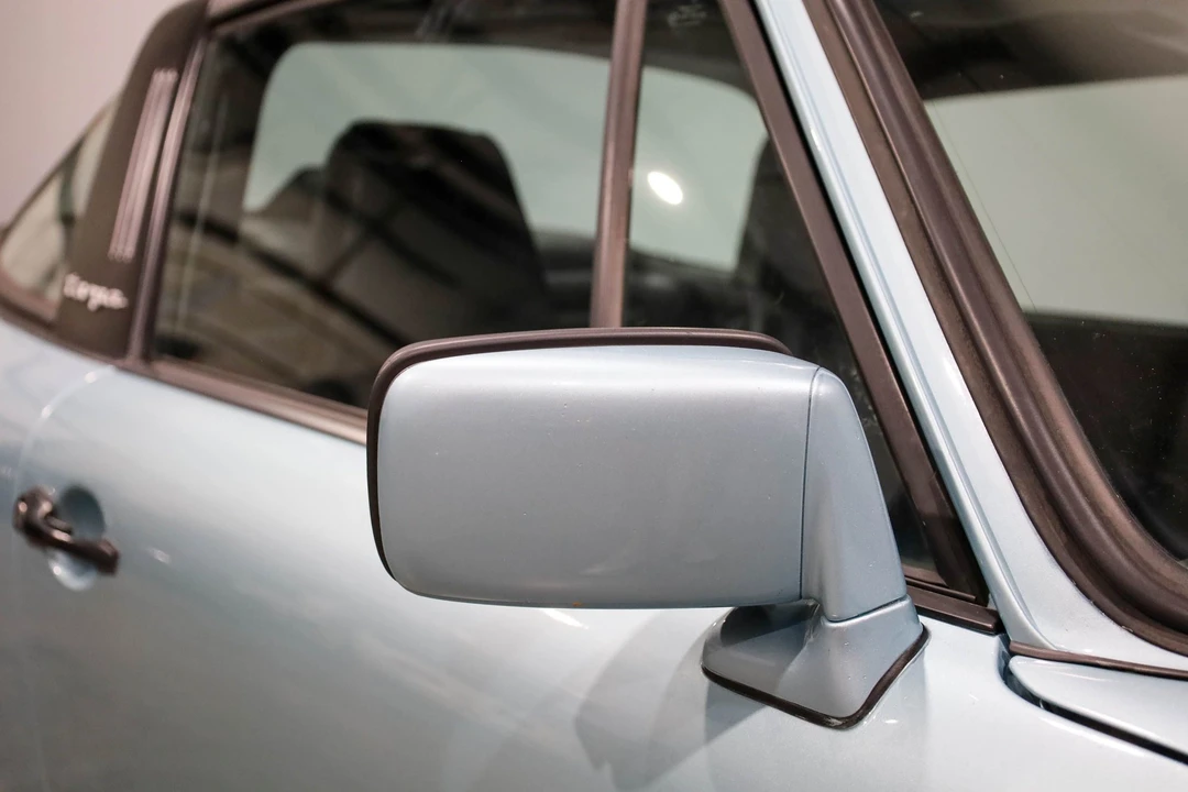 1987 Porsche 911 Carrera 3.2 - Image 13 of 31