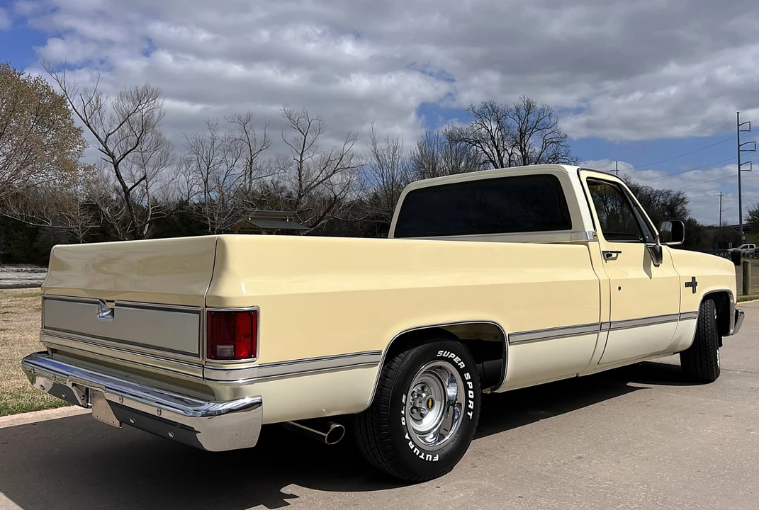 1987 Chevrolet C/K 3rd Gen - Image 4 of 21