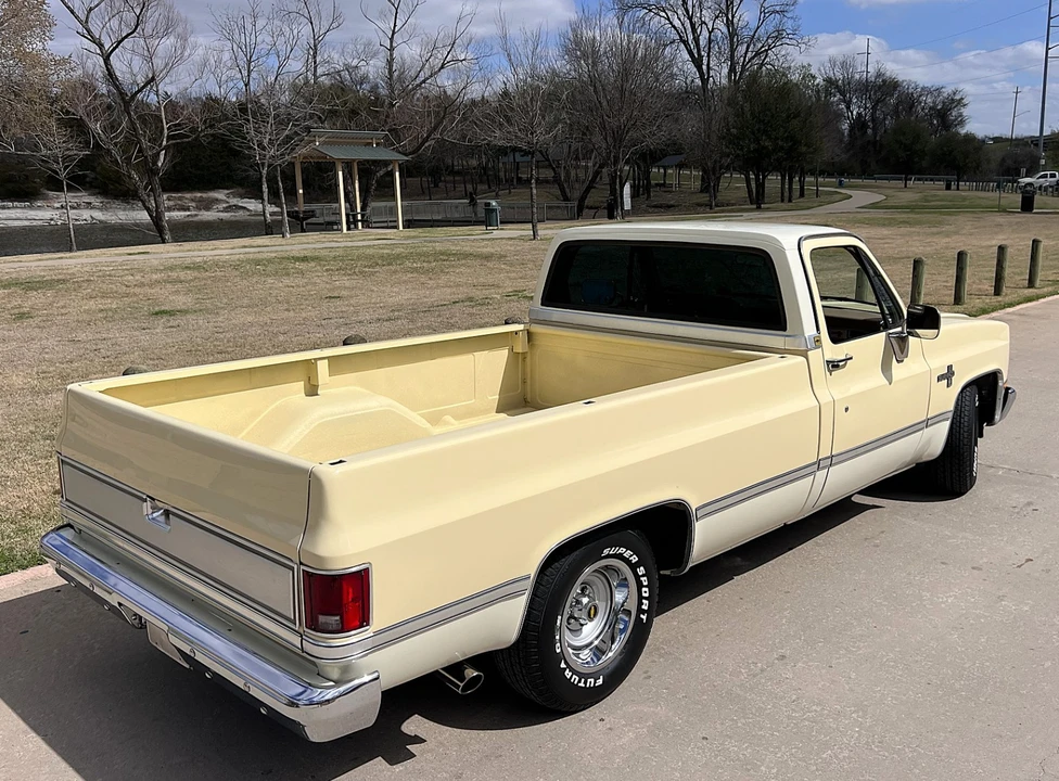 1987 Chevrolet C/K 3rd Gen - Image 3 of 21