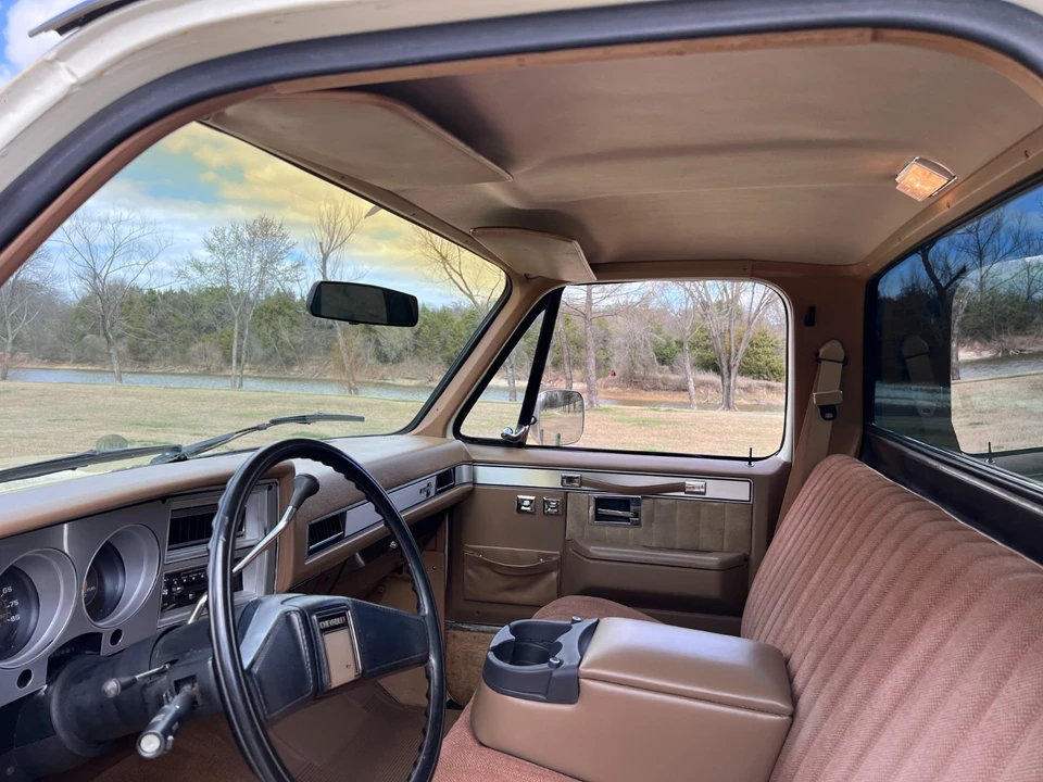 1987 Chevrolet C/K 3rd Gen - Image 18 of 21