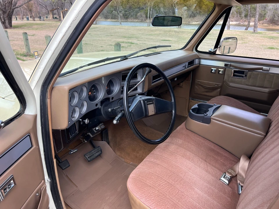 1987 Chevrolet C/K 3rd Gen - Image 19 of 21