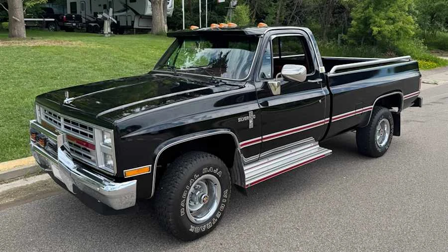 1987 Chevrolet C/K 3rd Gen - Image 11 of 31