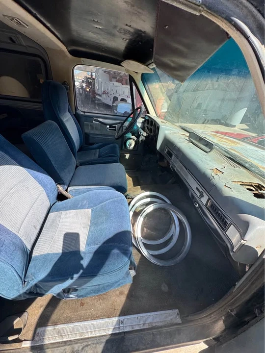 1987 Chevrolet Blazer - Image 11 of 20