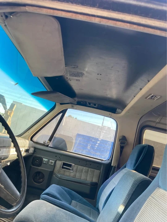 1987 Chevrolet Blazer - Image 15 of 20
