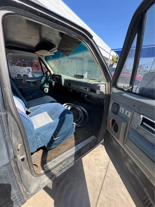 1987 Chevrolet Blazer - Image 10 of 20