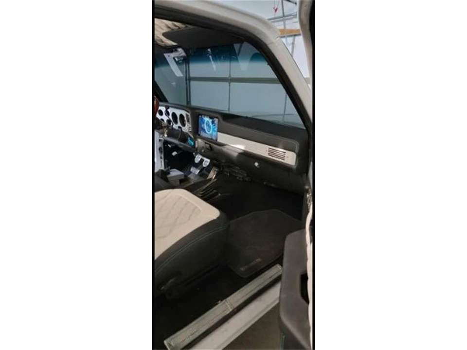 1987 Chevrolet K5 Blazer 2nd Gen - Image 13 of 18