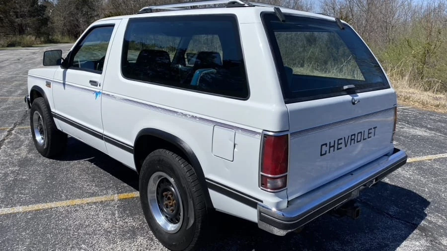 1987 Chevrolet Blazer - Image 3 of 16