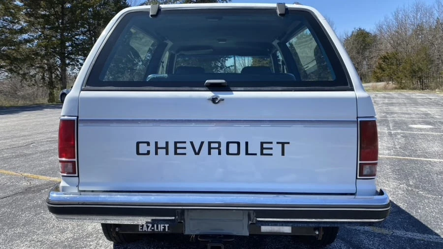 1987 Chevrolet Blazer - Image 11 of 16