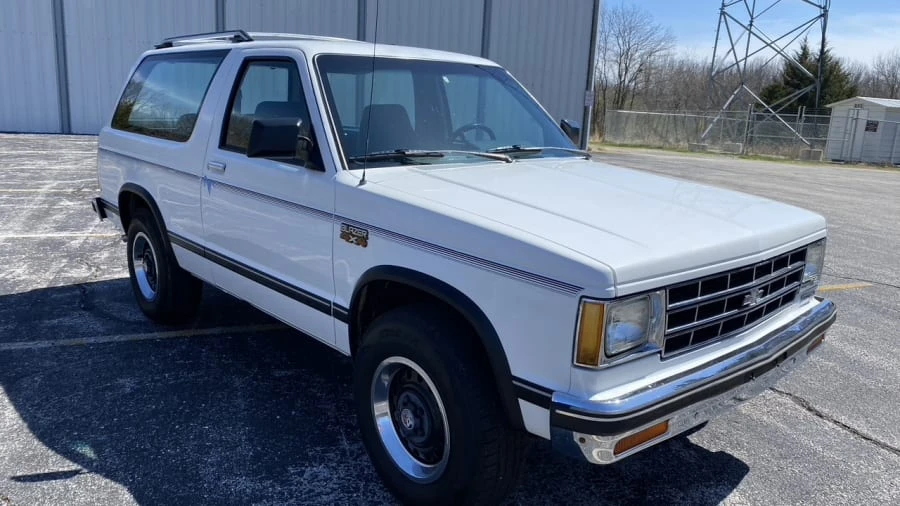 1987 Chevrolet Blazer - Image 16 of 16