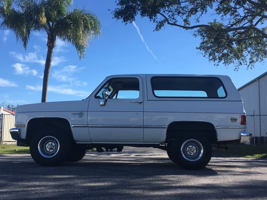 1987 Chevrolet Blazer - Image 2 of 11