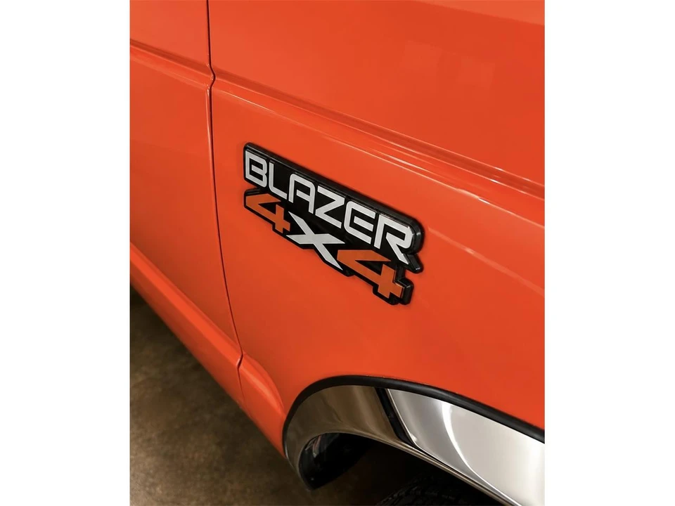 1987 Chevrolet K5 Blazer 2nd Gen - Image 2 of 7