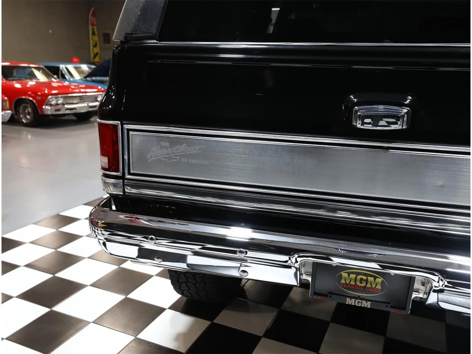 1987 Chevrolet K5 Blazer 2nd Gen - Image 23 of 31