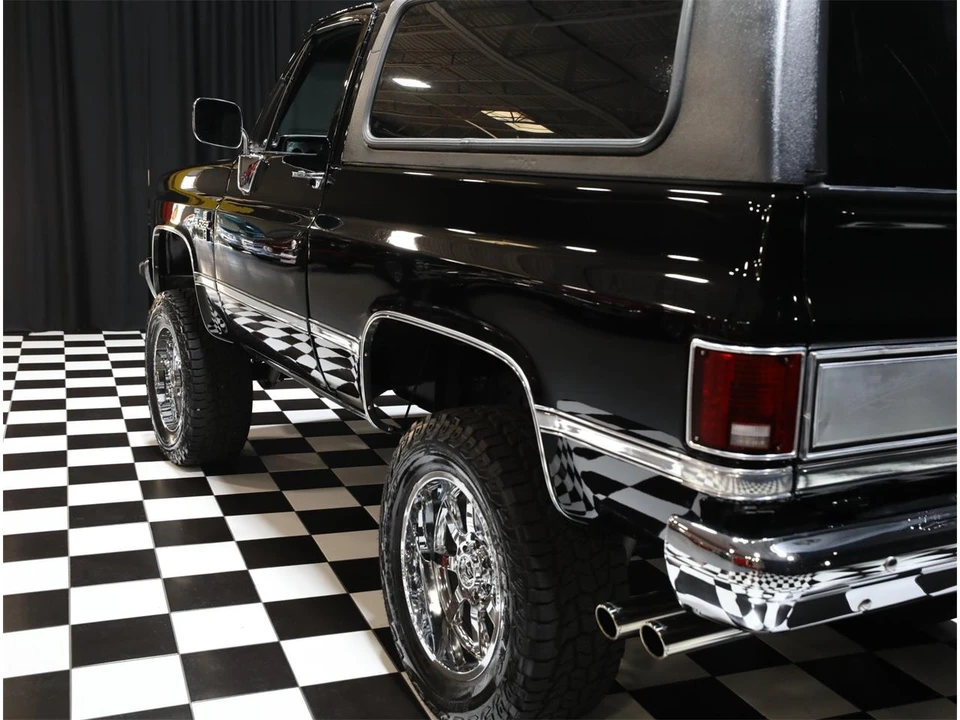 1987 Chevrolet K5 Blazer 2nd Gen - Image 27 of 31