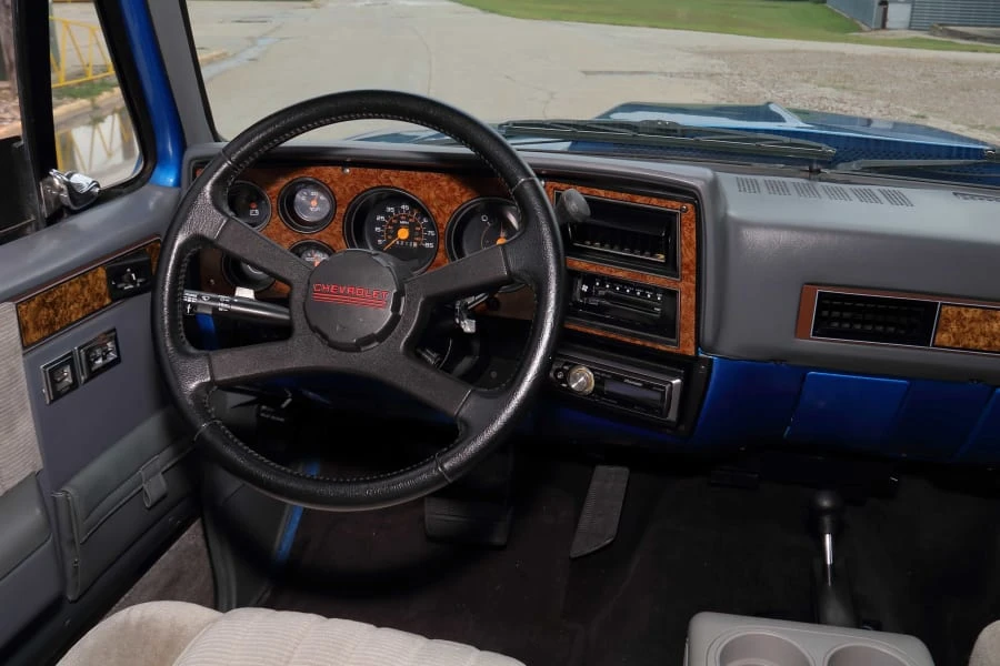 1987 Chevrolet Blazer - Image 18 of 28