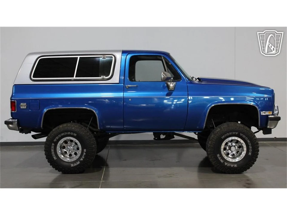 1987 Chevrolet K5 Blazer 2nd Gen - Image 21 of 31