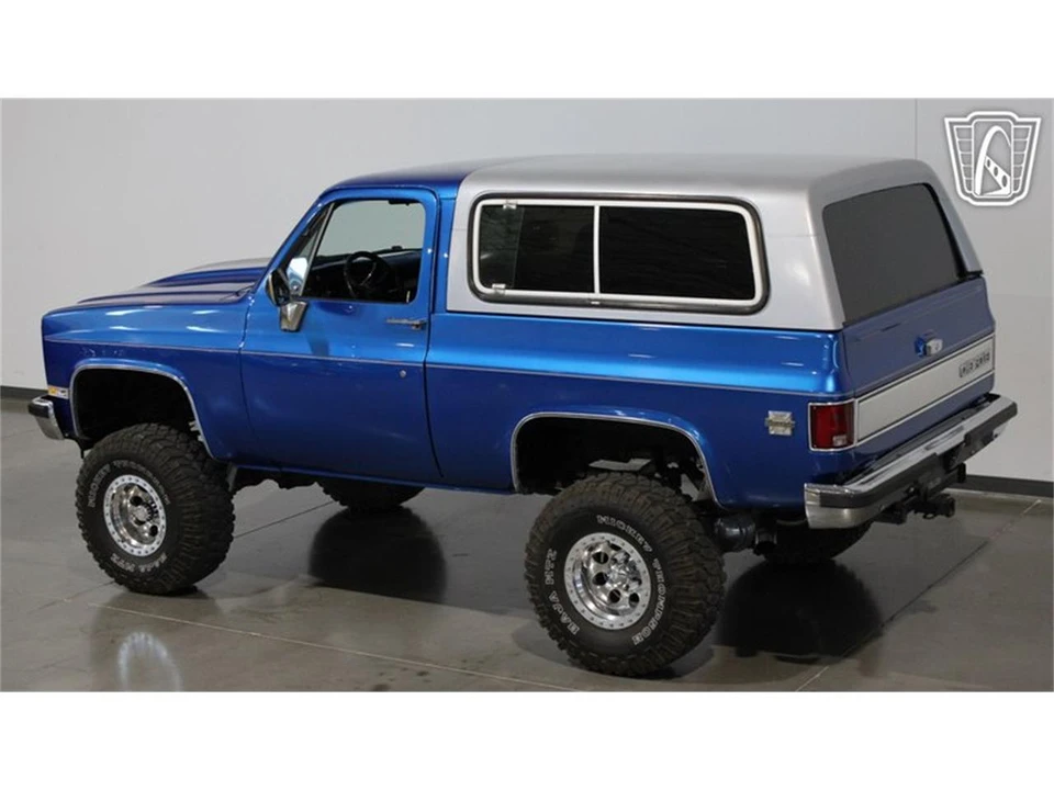 1987 Chevrolet K5 Blazer 2nd Gen - Image 11 of 31