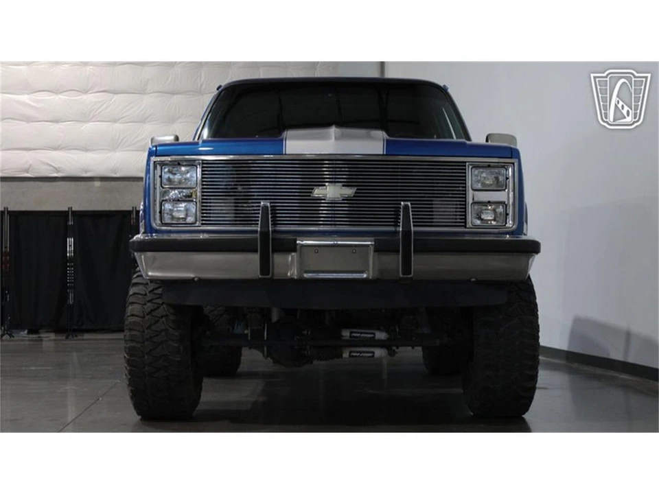 1987 Chevrolet K5 Blazer 2nd Gen - Image 27 of 31