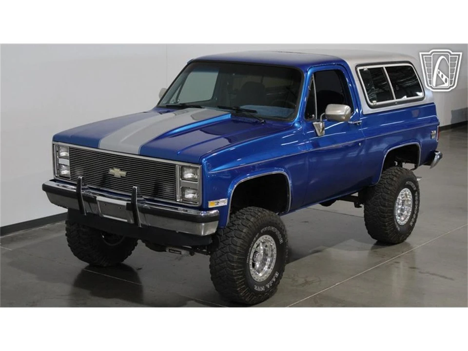 1987 Chevrolet K5 Blazer 2nd Gen - Image 13 of 31