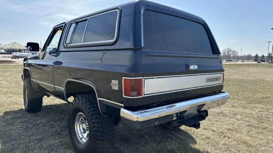 1987 Chevrolet Blazer - Image 9 of 10